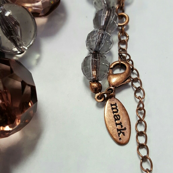 Avon Mark Bauble Necckace - Picture 2 of 2